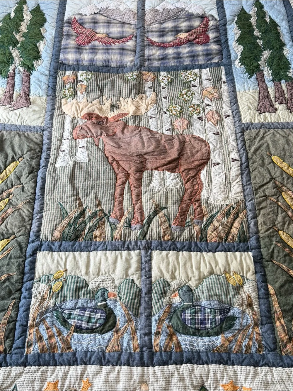 Rustic Lodge Moose Duck Applique Quilt 52x62 Cabin Woodland Wildlife Throw